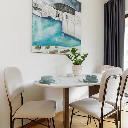 Dreamstay - Trendy Rotermann Quarter With Balcony Appartement *