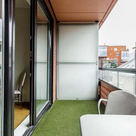 Dreamstay - Trendy Rotermann Quarter With Balcony Tallinn